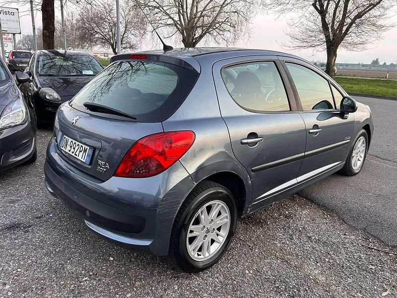 Usata Peugeot 207 73 CV (53 kW) 2008 Grigio Berlina
