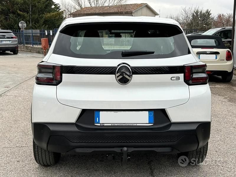 Usata Citroën C3 PureTech 100 CV (73 kW) 2025 Bianco SUV