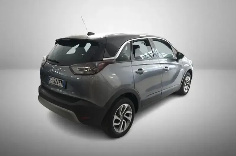 Usata Opel Crossland X Innovation 110 CV (80 kW) 2018 Grigio SUV