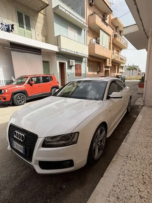 Usata Audi A5 Sportback Ambiente 170 CV (125 kW) 2010 Utilitaria