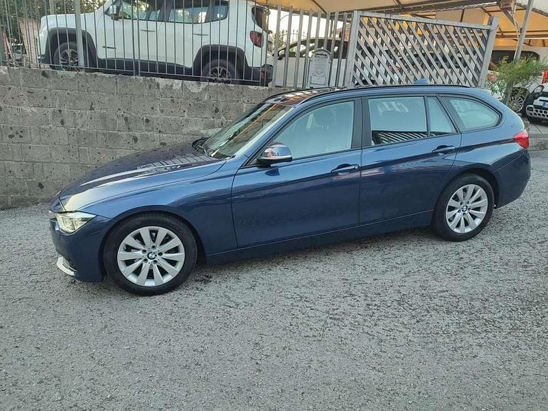 Usata BMW 316 Advantage 116 CV (85 kW) 2018 Blu/azzurro Station wagon