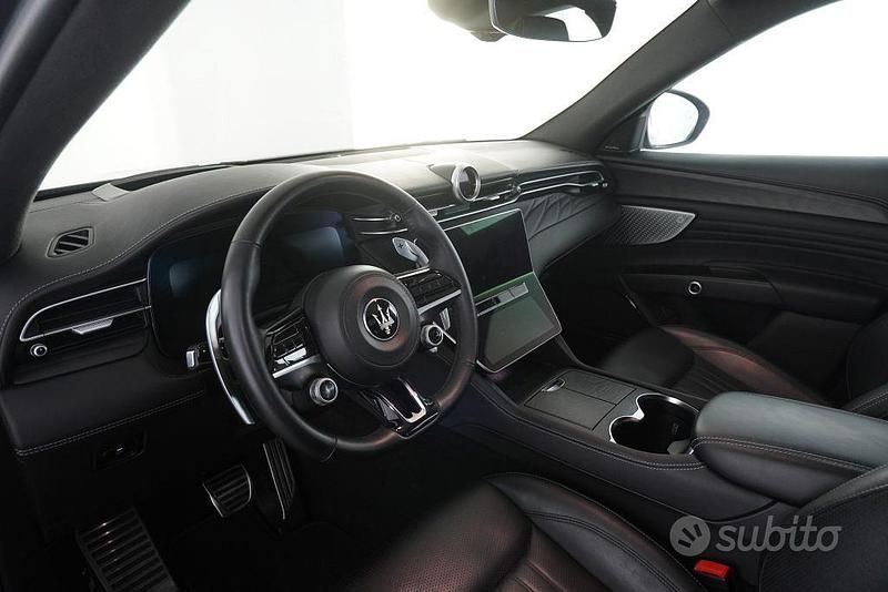 Usata Maserati Grecale GT 299 CV (219 kW) 2022 Grigio lava SUV