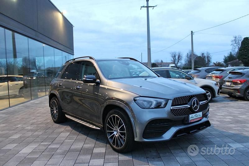 Usata Mercedes GLE350 Premium Plus 194 CV (142 kW) 2023 Grigio montagna SUV