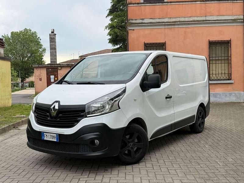 Usata Renault Trafic 120 CV (88 kW) 2017 Monovolume
