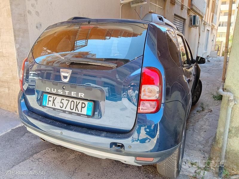 Usata Dacia Duster 105 CV (77 kW) 2017 Blu SUV