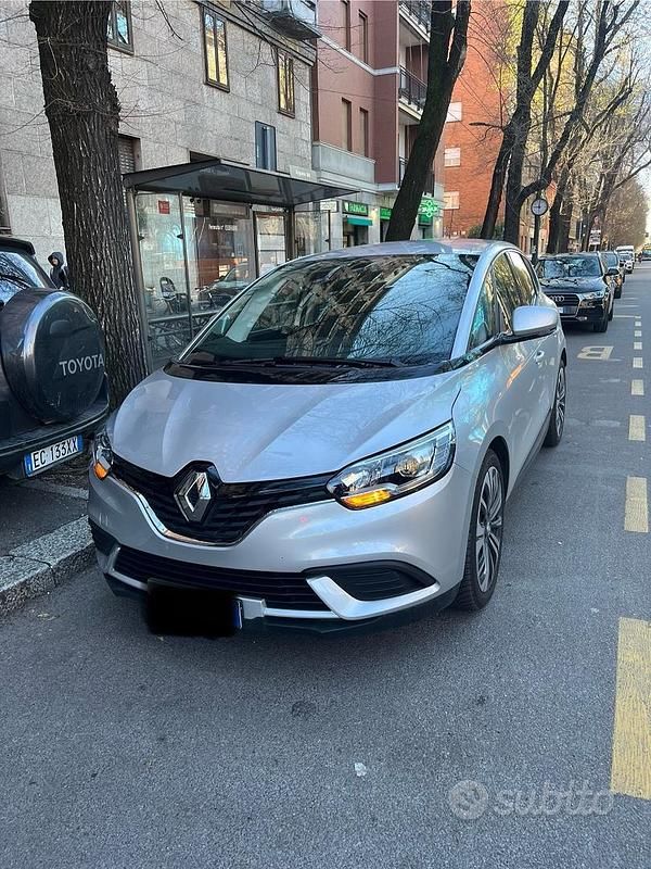 Usata Renault Scénic IV 2018 Grigio Monovolume