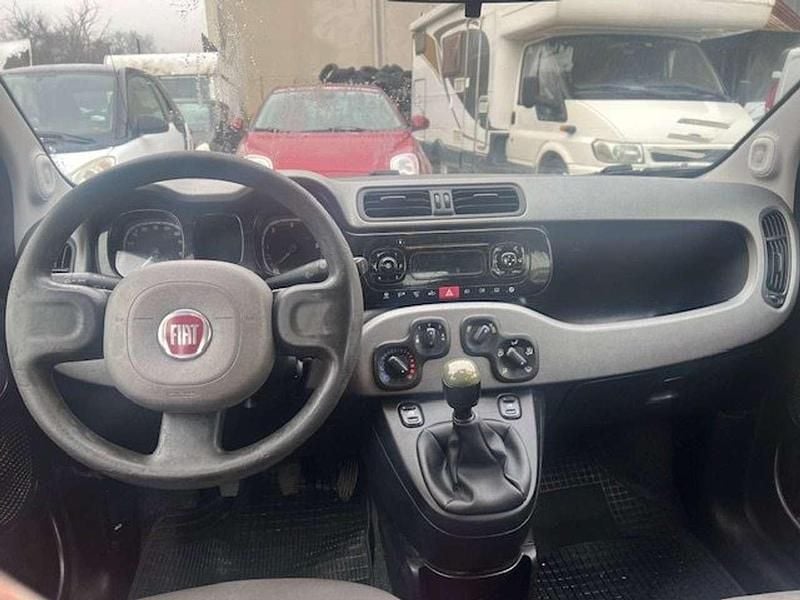 Usata Fiat Panda Lounge 75 CV (55 kW) 2014 Rosso Utilitaria