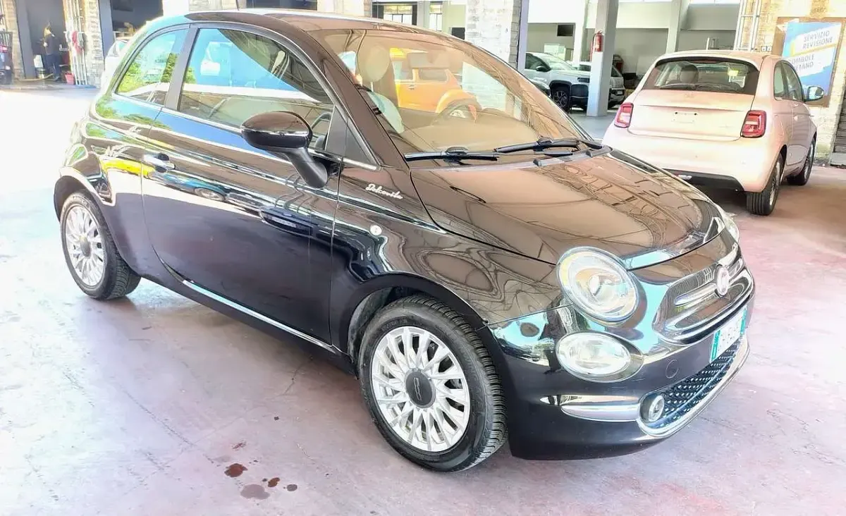 Usata Fiat 500 Dolcevita 69 CV (50 kW) 2021 Nero Berlina