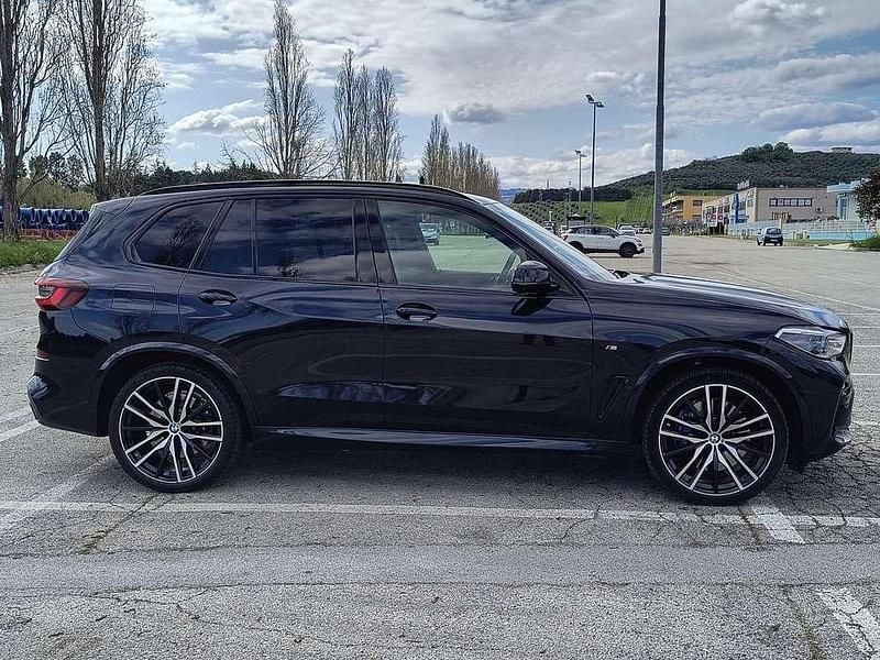 Usata BMW X5 M Sport 340 CV (250 kW) 2021 Blu/azzurro SUV