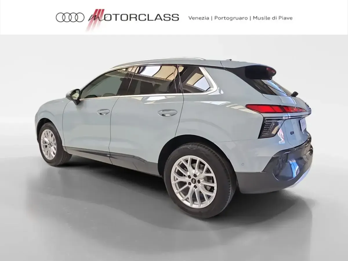Nuova Audi Q3 Advanced 149 CV (109 kW) 2026 SUV