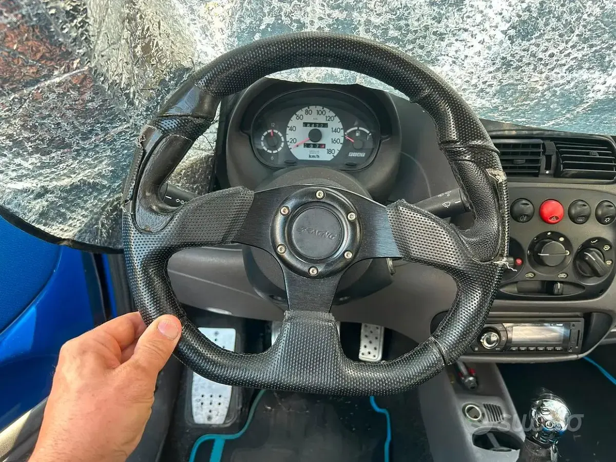 Usata Fiat 600 54 CV (39 kW) 2000 Bluazzurro Berlina