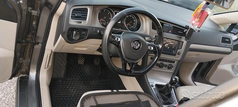 Usata VW Golf VII 110 CV (80 kW) 2016 Grigio Berlina