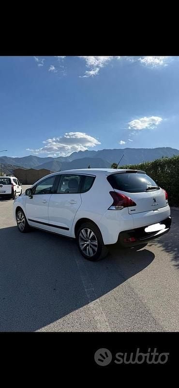 Usata Peugeot 3008 Allure 120 CV (88 kW) 2015 Bianco Berlina