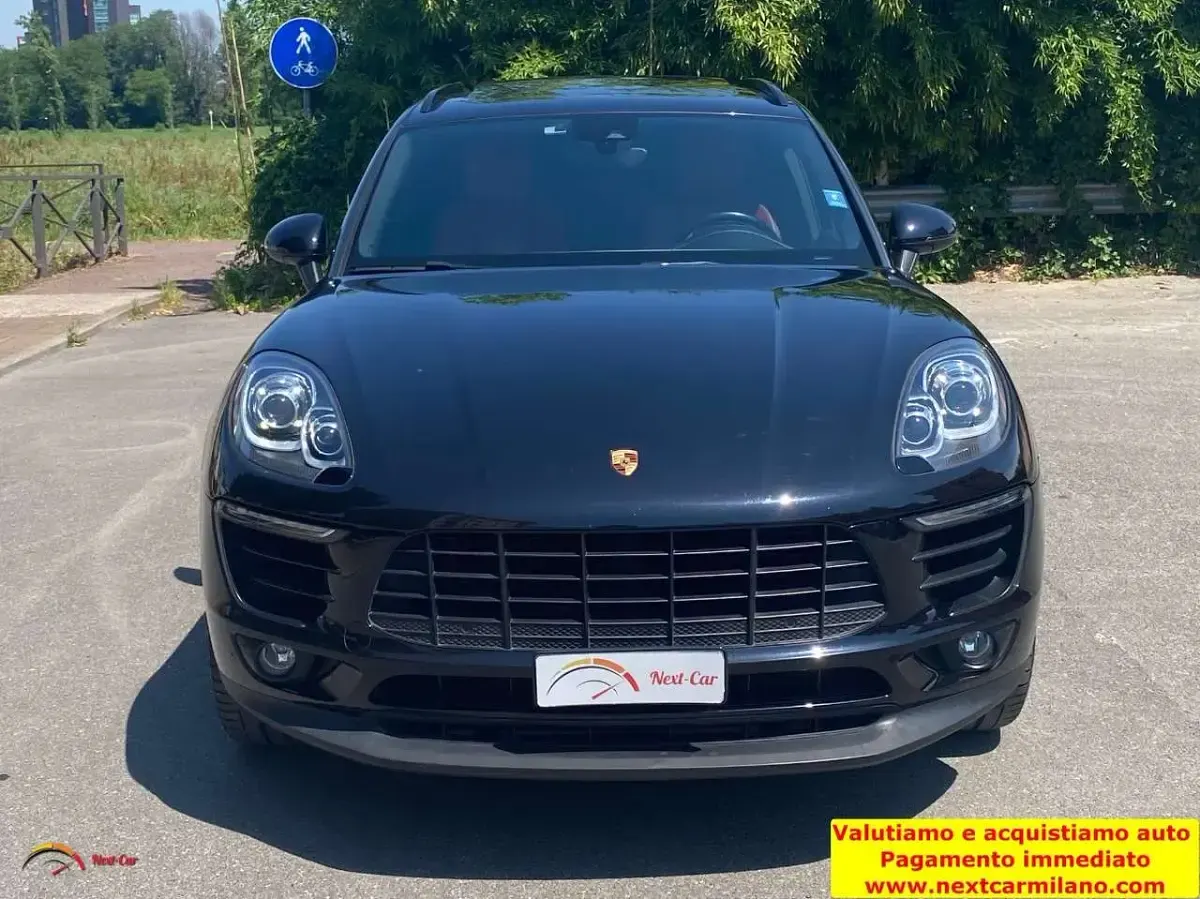 Usata Porsche Macan 250 CV (183 kW) 2018 Rosso SUV