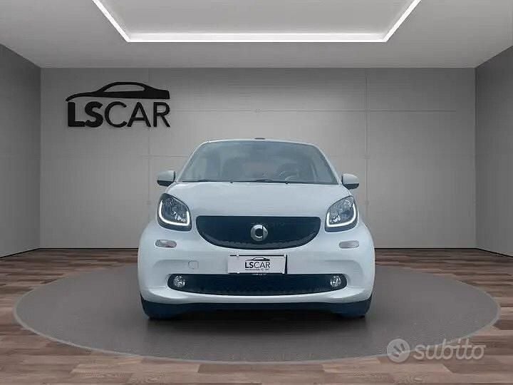Usata Smart ForTwo Cabrio Passion 71 CV (52 kW) 2018 Bianco Cabrio