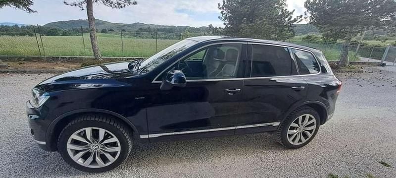 Usata VW Touareg 204 CV (150 kW) 2015 Nero SUV