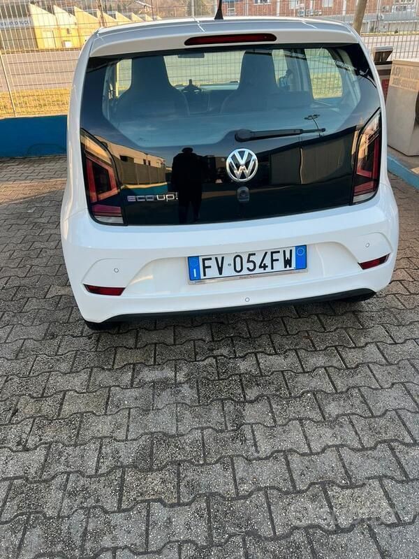 Usata VW up! Highline 68 CV (50 kW) 2019 Bianco Utilitaria