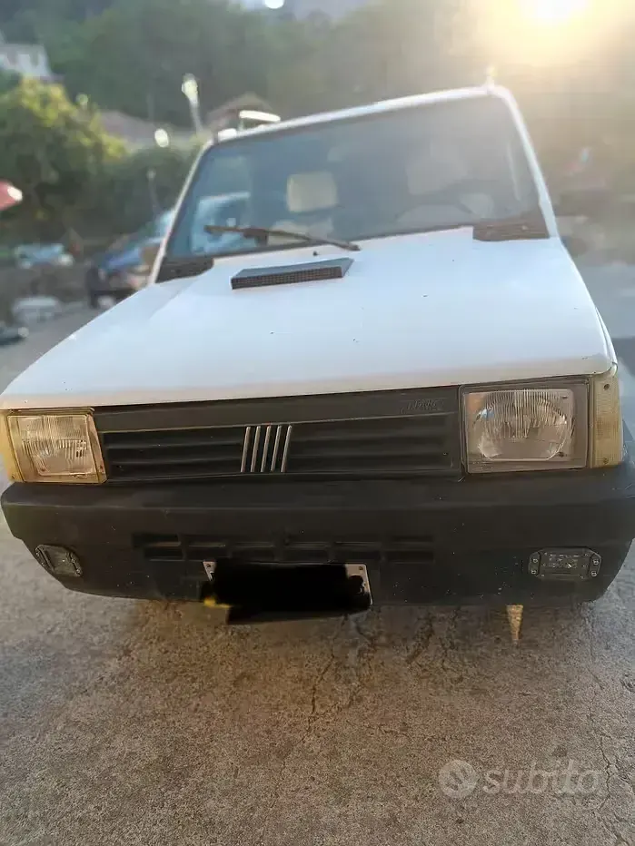 Usata Fiat Panda 4x4 50 CV (36 kW) 1988 Bianco Utilitaria