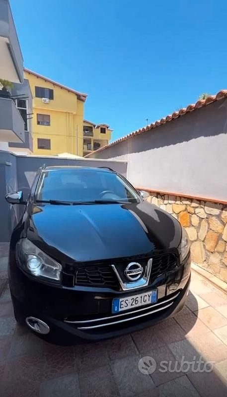 Nero Usata 2013 Nissan Qashqai SUV | 3800 € (Super prezzo) - Immagine 1/4
