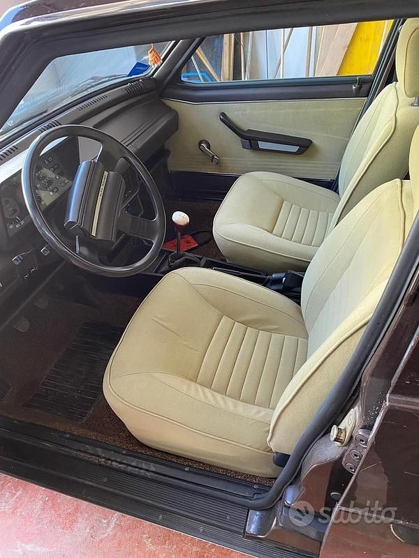 Usata Alfa Romeo Giulietta 109 CV (80 kW) 1980 Utilitaria