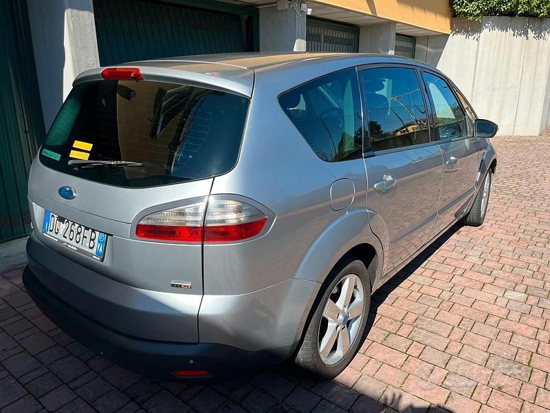 Usata Ford S-MAX S 125 CV (91 kW) 2006 Grigio Monovolume