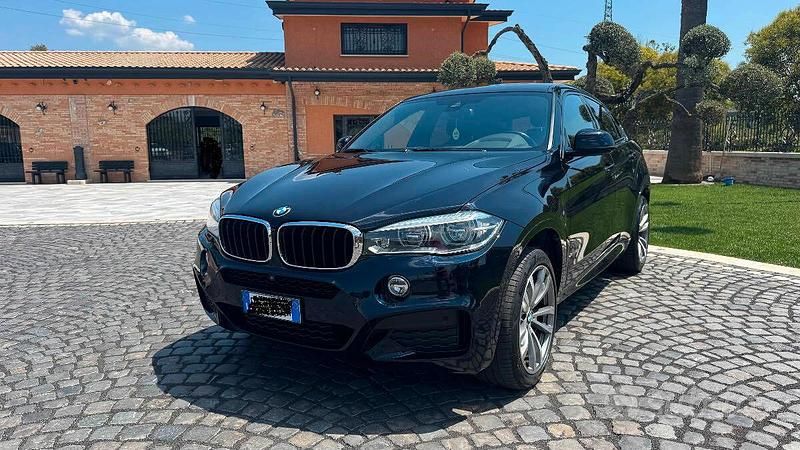 Blu/azzurro Usata 2018 BMW X6 M Sport SUV | 36.500 € (Buon prezzo) - Immagine 1/4