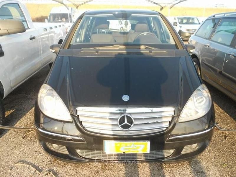 Usata Mercedes A150 Classic 95 CV (69 kW) 2005 Nero metallizzato Berlina