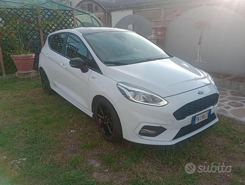 Usata 2018 Ford Fiesta ST-Line | 9500 € (Buon prezzo) - Immagine 1/4