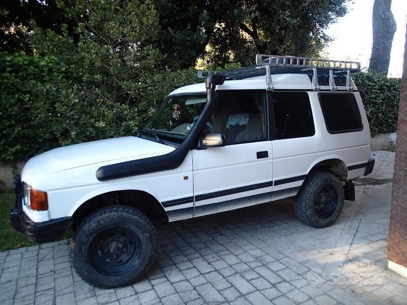 Usata Land Rover Discovery 113 CV (83 kW) 1995 Bianco SUV