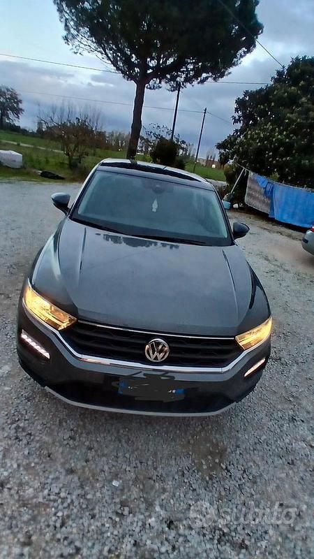 Usata VW T-Roc 115 CV (84 kW) 2020 Grigio SUV