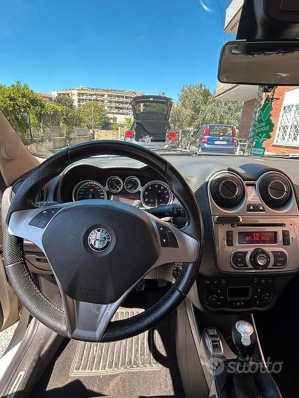 Usata Alfa Romeo MiTo 79 CV (58 kW) 2011 Utilitaria