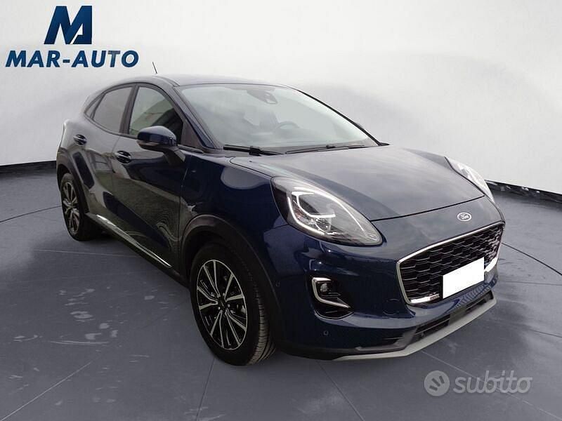 Usata Ford Puma Titanium 125 CV (91 kW) 2022 Blu/azzurro SUV