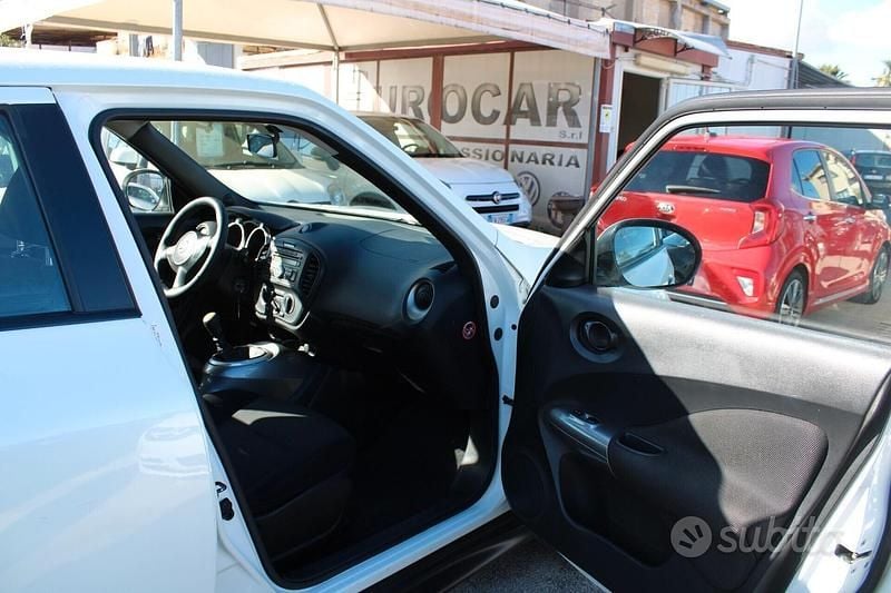 Usata Nissan Juke Tekna 110 CV (80 kW) 2013 Bianco SUV