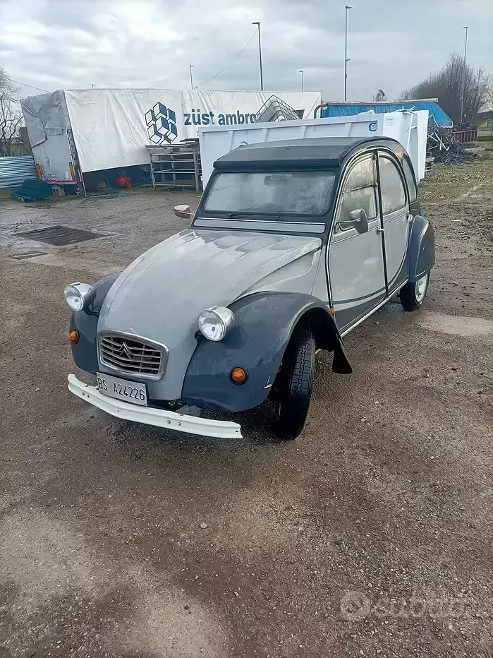 Usata Citroën 2CV 29 CV (21 kW) 1985 Grigio Berlina