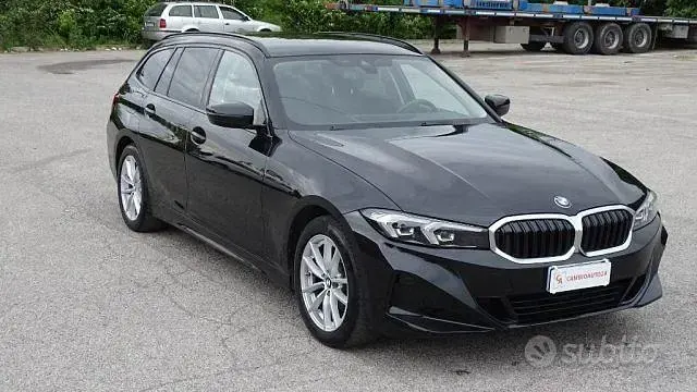 Usata BMW 320 Comfort Edition 190 CV (139 kW) 2022 Nero Station wagon