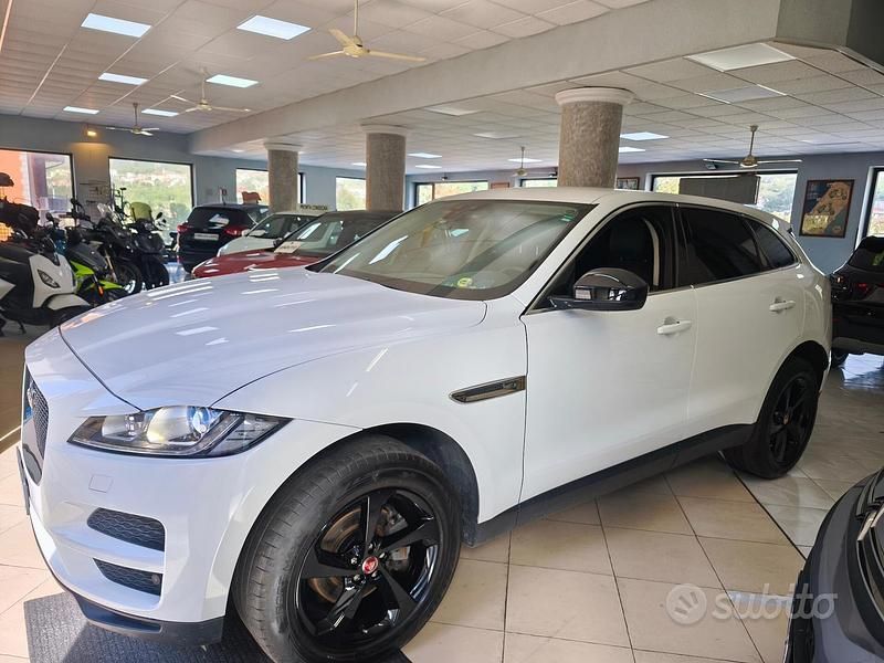 Usata Jaguar F-Pace Prestige 180 CV (132 kW) 2020 Bianco SUV