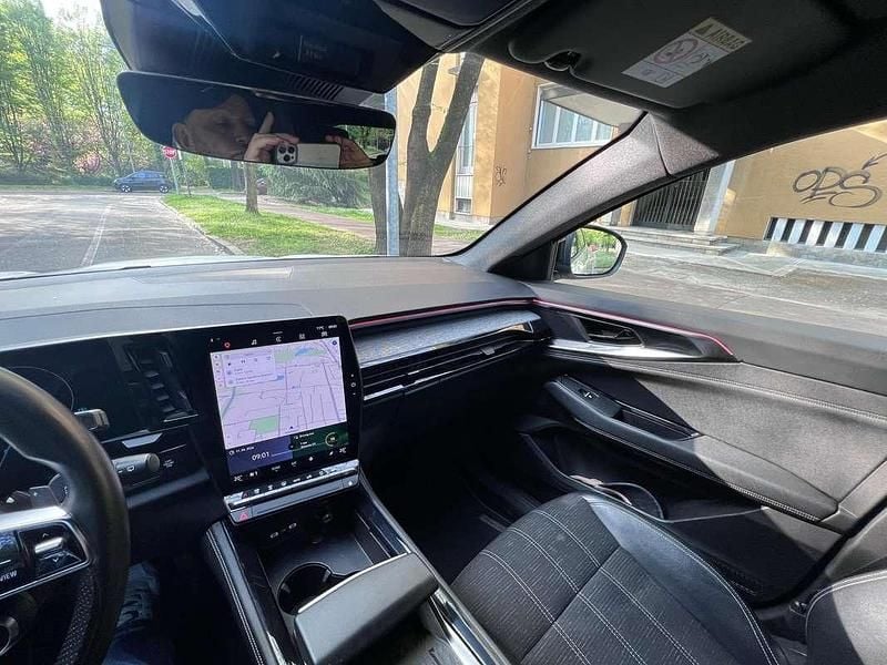 Usata Renault Austral Techno 200 CV (147 kW) 2023 Bianco SUV