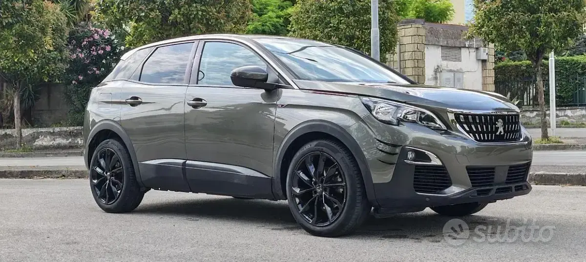 Usata Peugeot 3008 120 CV (88 kW) 2018 Grigio SUV