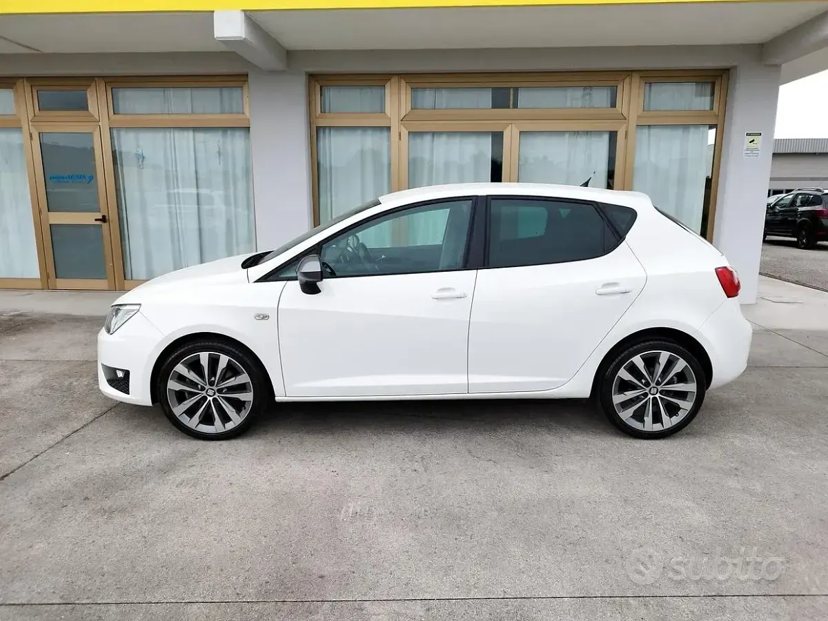 Usata Seat Ibiza FR 105 CV (77 kW) 2017 Bianco Berlina