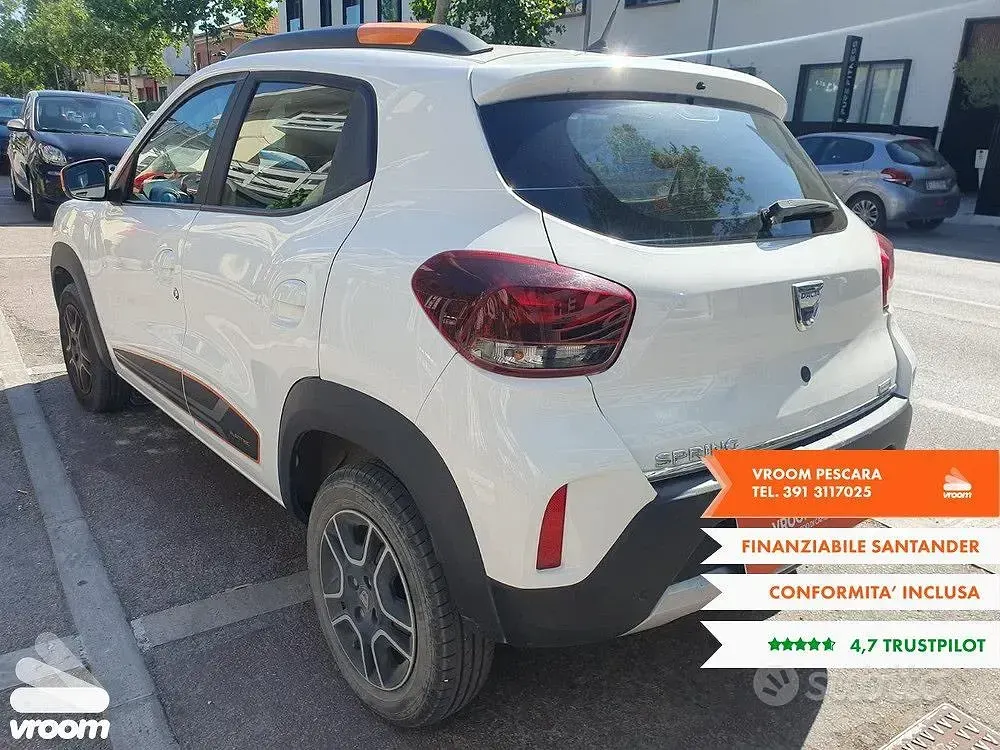 Usata Dacia Spring Comfort Plus 17 kW (24 CV) 2022 Utilitaria