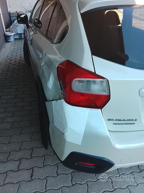 Usata Subaru XV 147 CV (108 kW) 2014 Bianco SUV