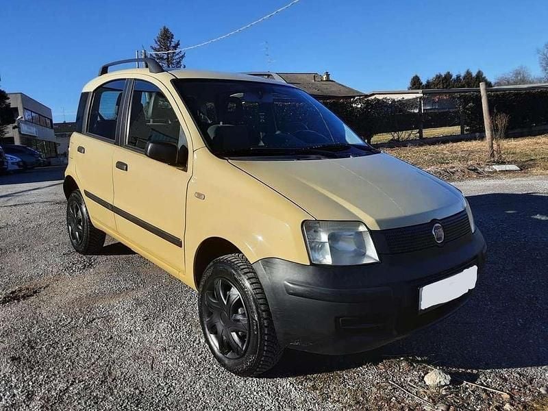 Usata Fiat Panda 4x4 60 CV (44 kW) 2009 Giallo Utilitaria