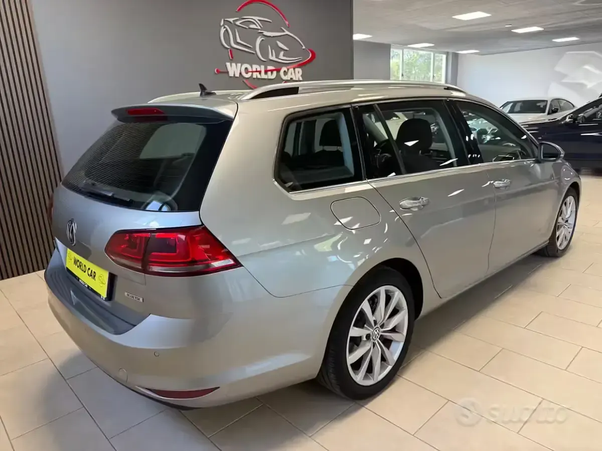 Begagnad VW Golf VII Business 110 HK (80 kW) 2014 Grå Kombi