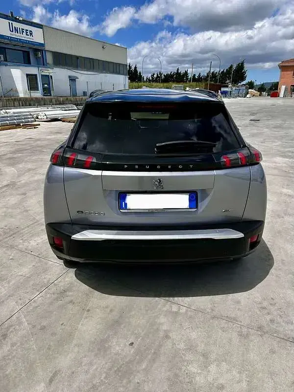 Usata Peugeot e-2008 GT 56 kW (77 CV) 2021 SUV