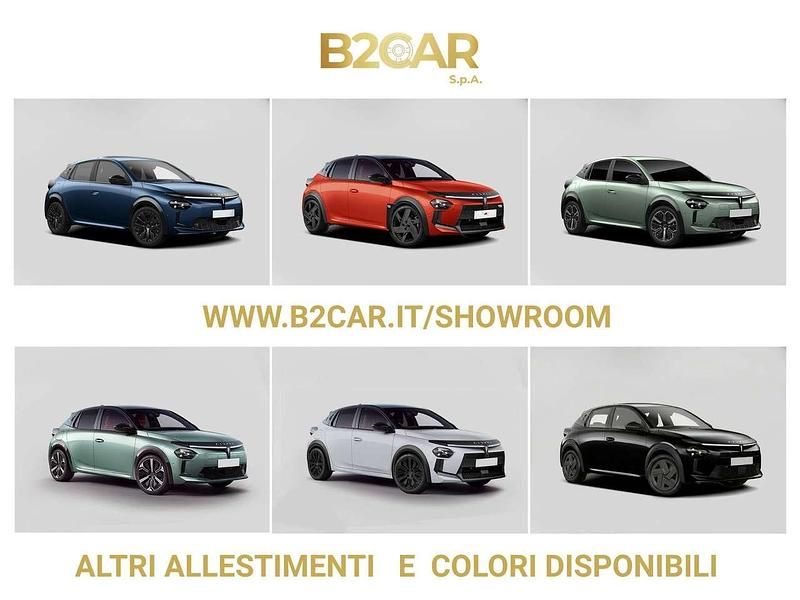 Usata Lancia Ypsilon 114 kW (156 CV) 2025 Blu/azzurro Utilitaria