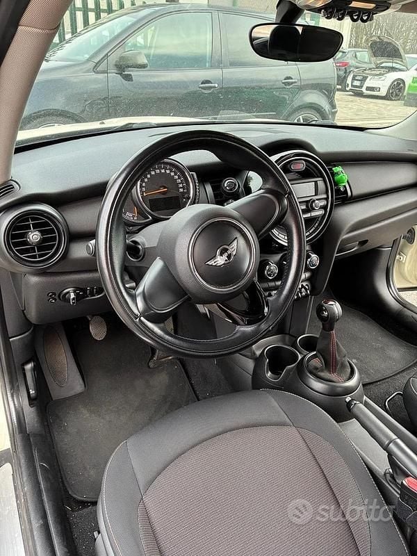 Usata Mini Cooper 102 CV (75 kW) 2014 Utilitaria
