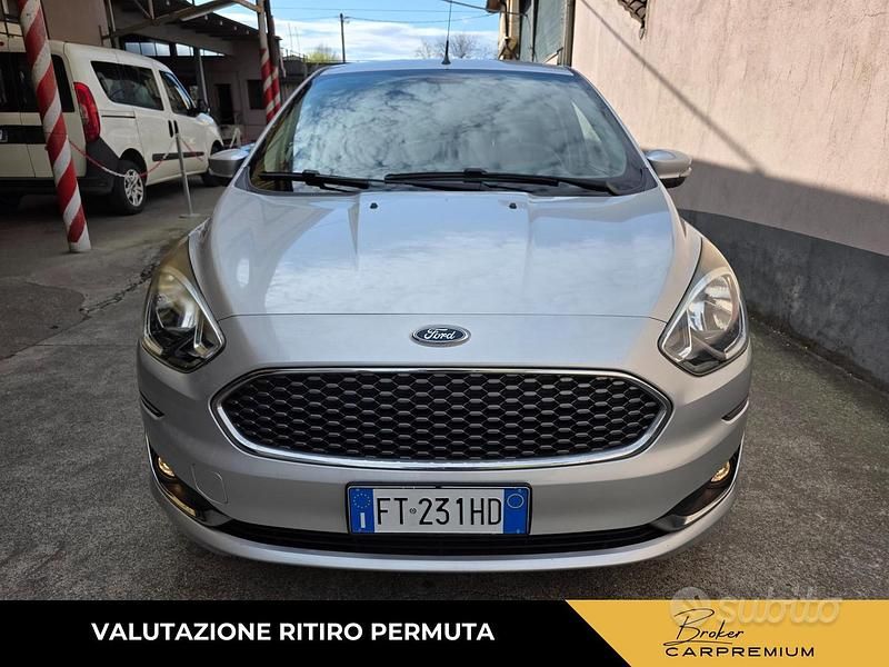 Begagnad Ford Ka Plus Ultimate 86 HK (63 kW) 2018 Grå Halvkombi
