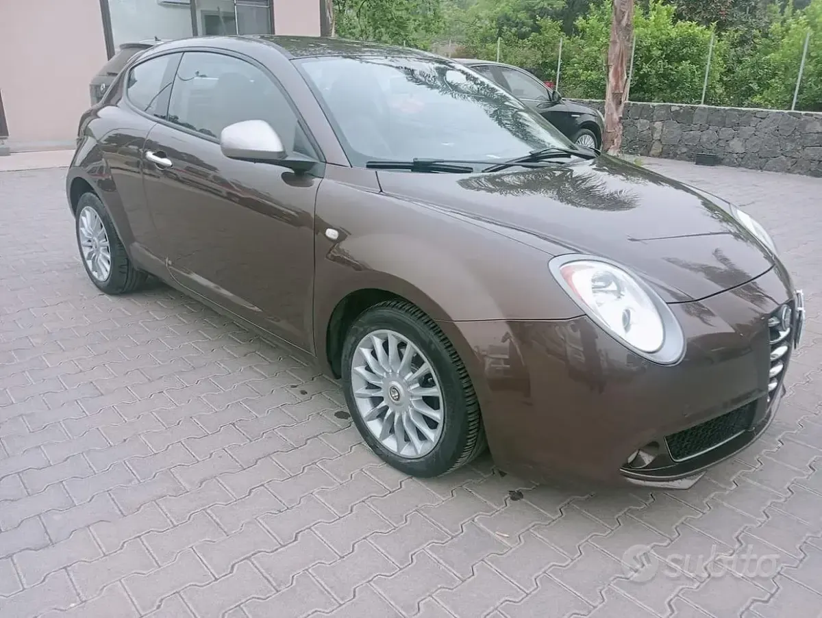 Usata Alfa Romeo MiTo 2013 Marrone Utilitaria