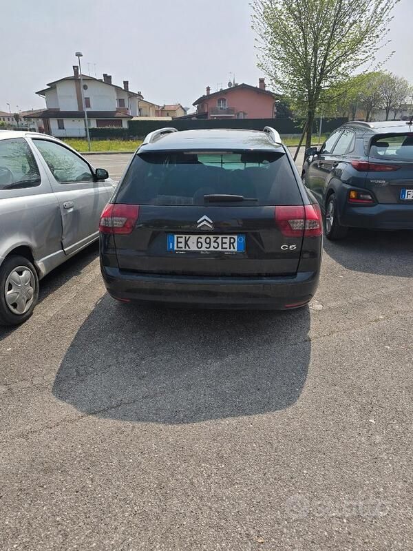 Usata Citroën C5 140 CV (102 kW) 2011 Nero Station wagon
