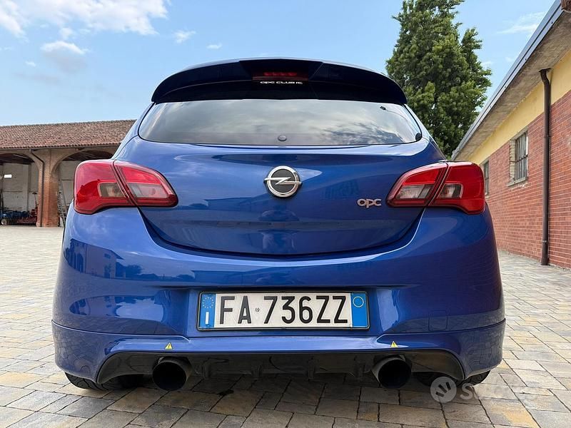 Usata Opel Corsa OPC 207 CV (152 kW) 2015 Blu Utilitaria